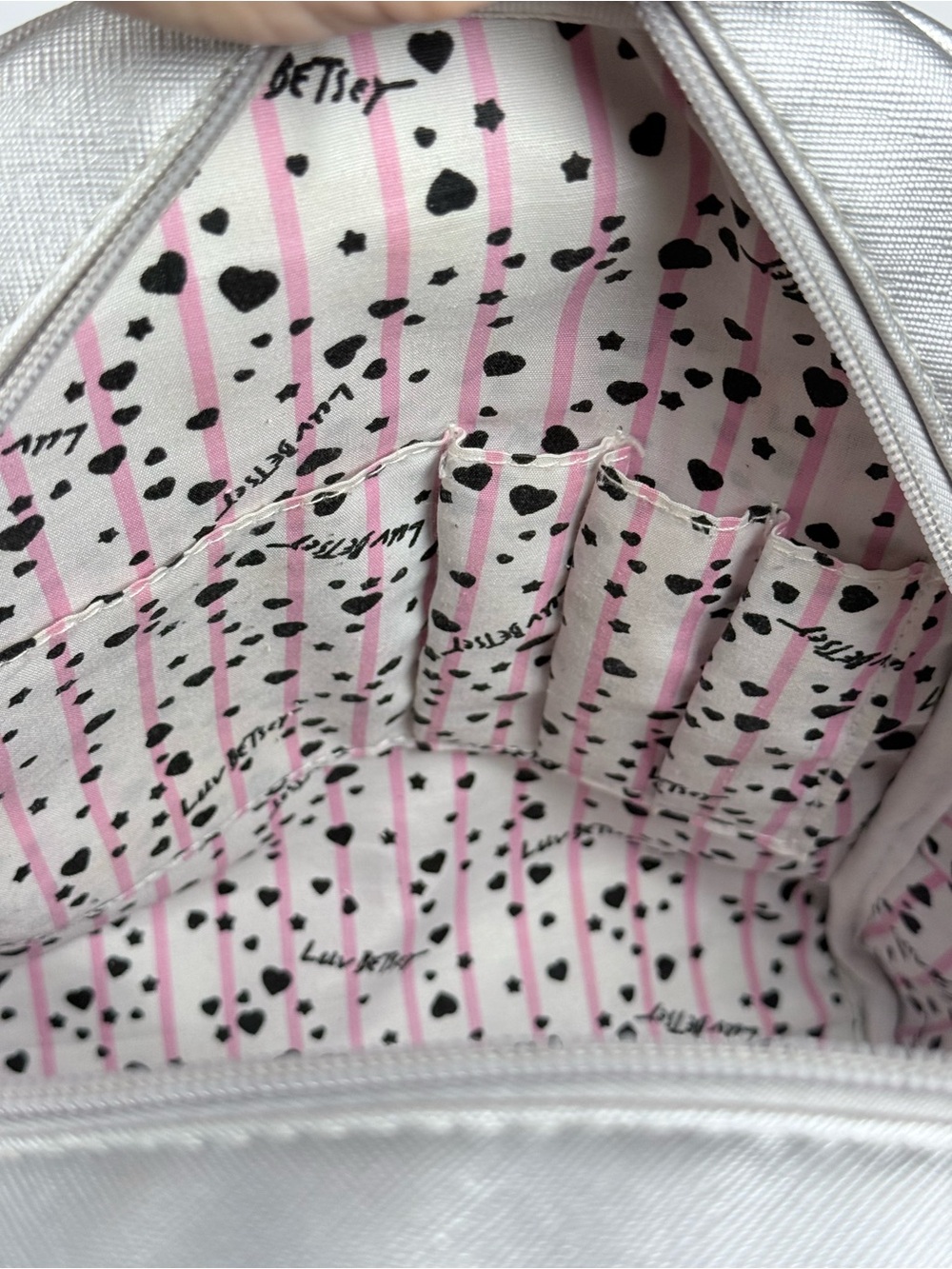 Betsey Johnson Luv Betsey White Ghost Casper Backpack Halloween Rare - Picture 13 of 16